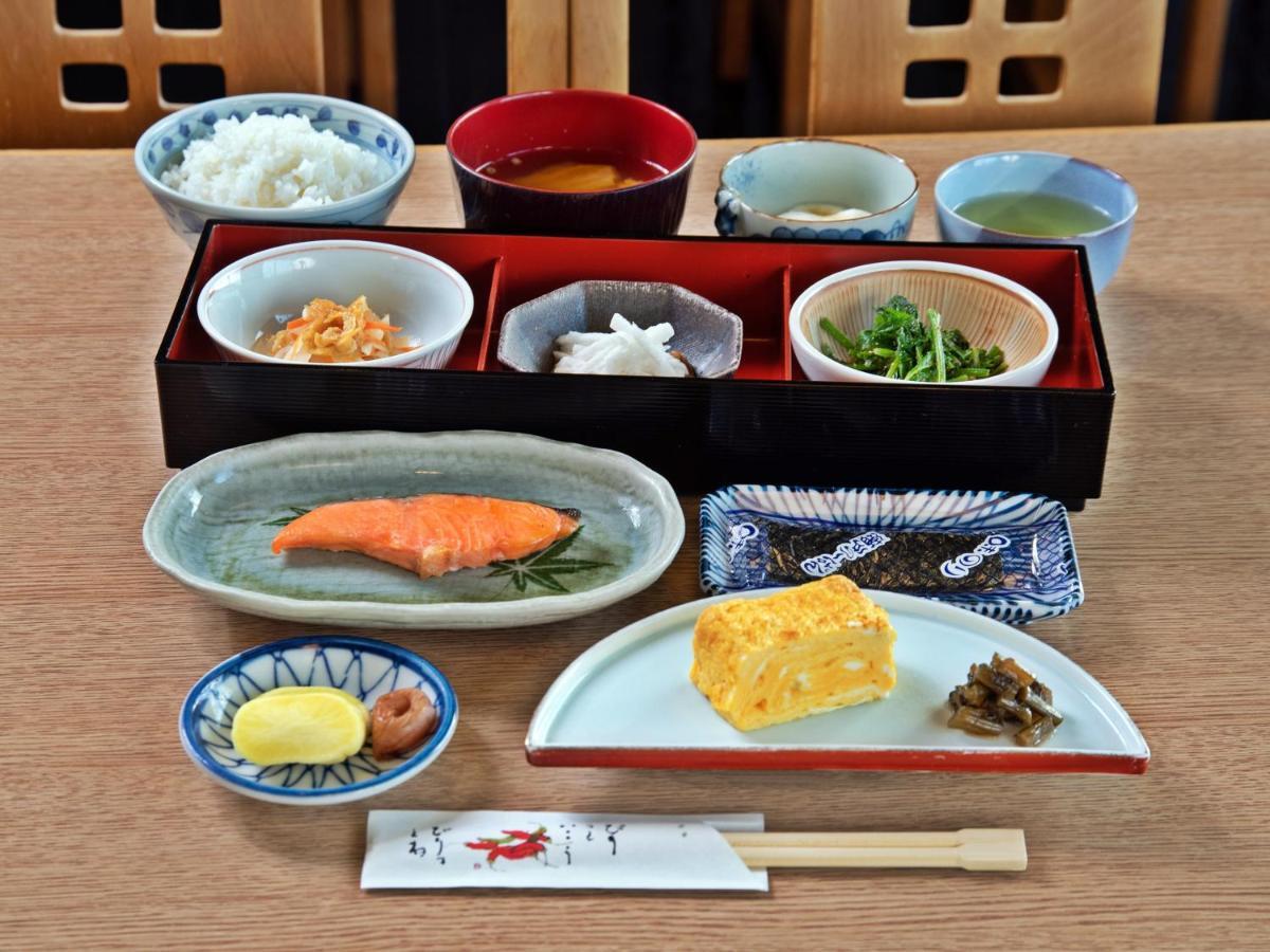Kanoe Iiyama Bagian luar foto