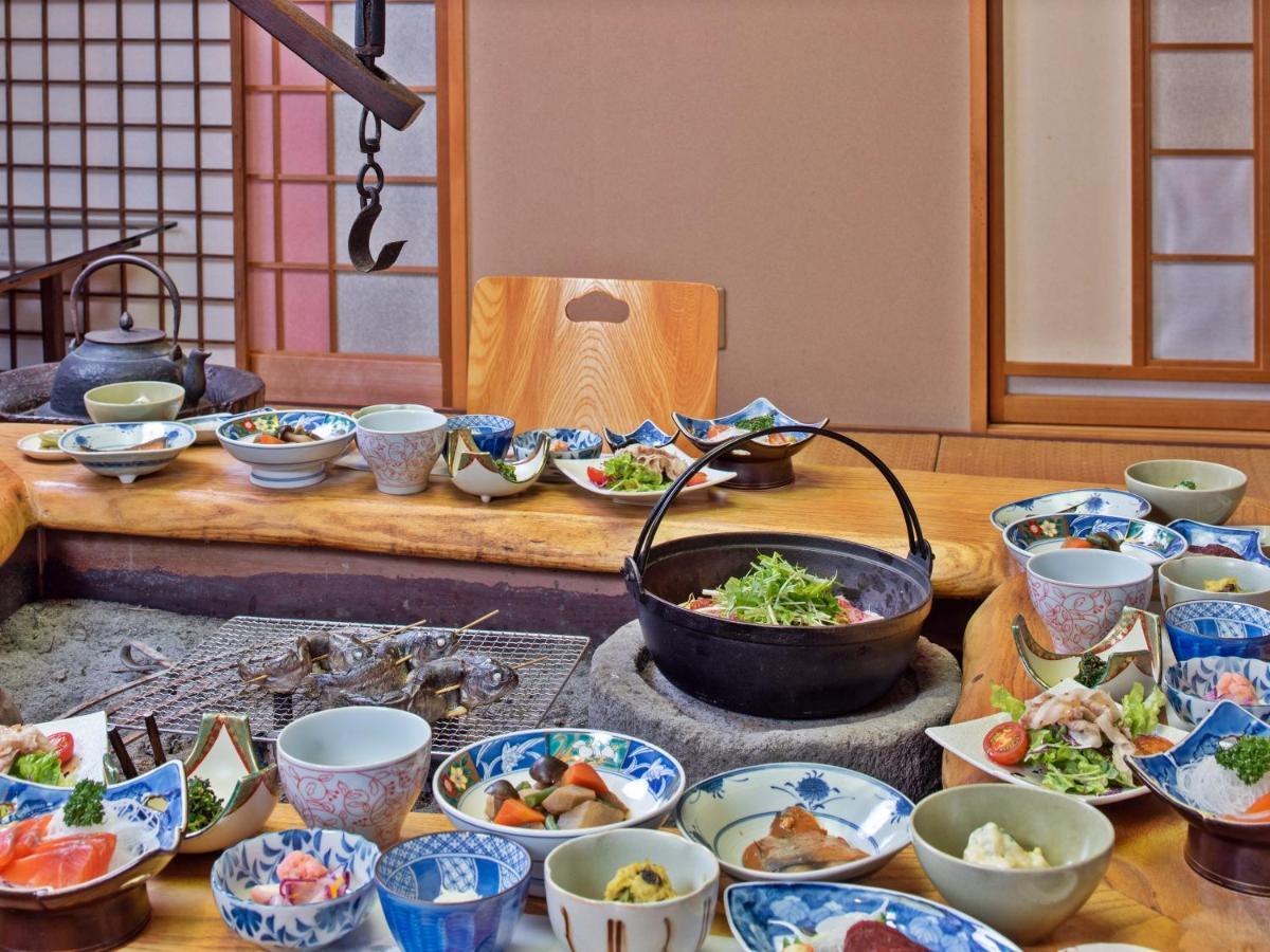 Kanoe Iiyama Bagian luar foto